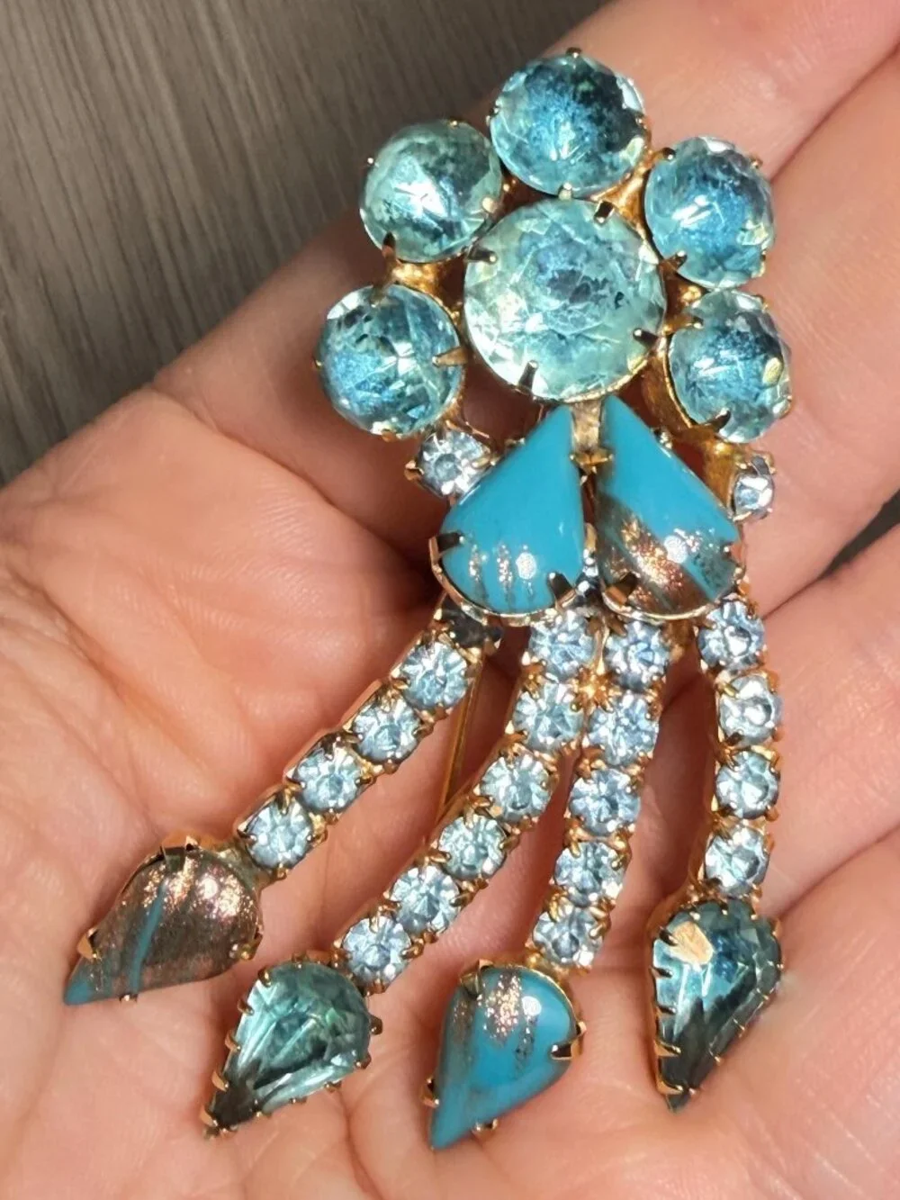 Vintage Aqua Blue Rhinestone Shooting Star Brooch Art Glass Gold Tone 1960s